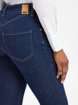 Wybierz modne spodnie bootcut z oferty VanGraaf!