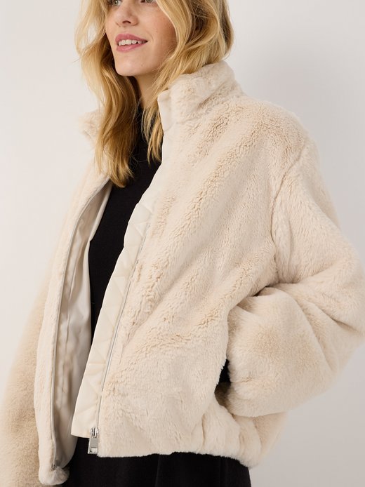Damen Felljacke