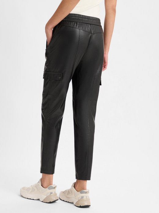 Damen Hose aus Kunstleder