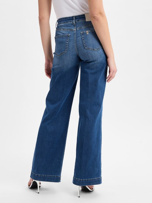 Damen Jeans - Authentic Flare