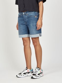 Damen Shorts - 94NICA SHORTS