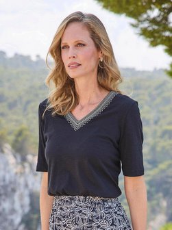 Damen T-Shirts - Kurzgöße