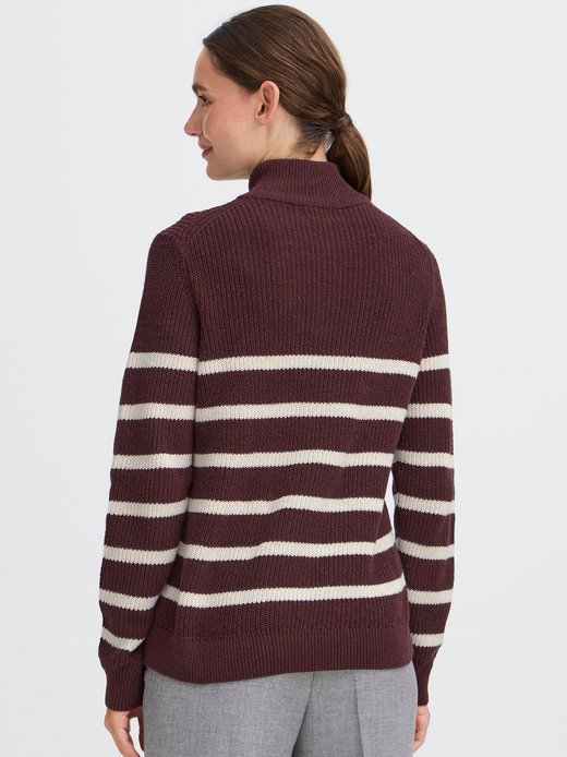 Damen Troyer - OXSanva