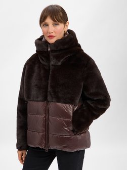 Damska kurtka pikowana