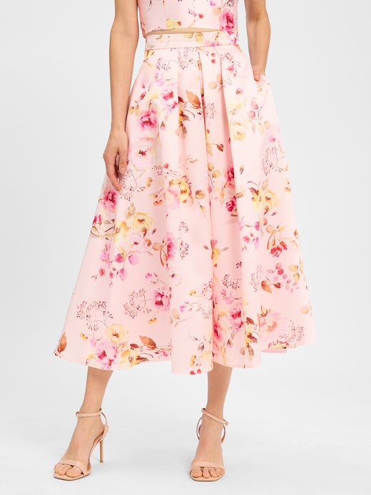 Damska spódnica o linii A