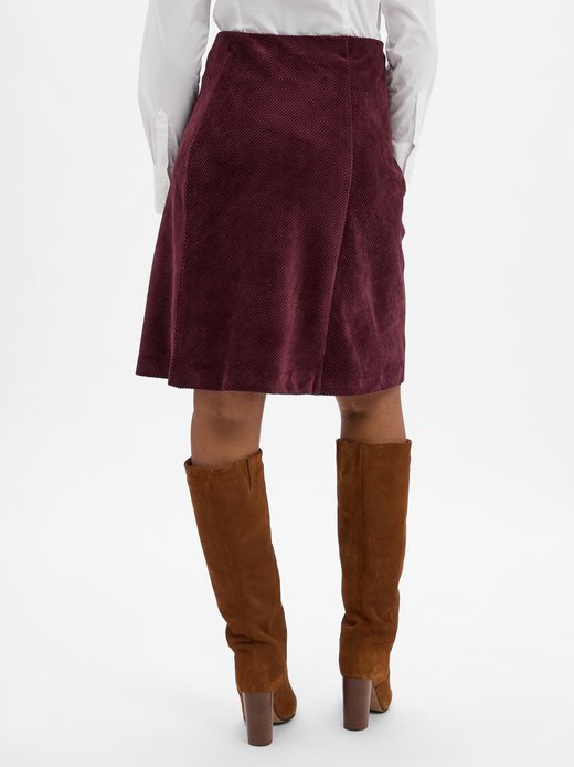 Damska spódnica sztruksowa