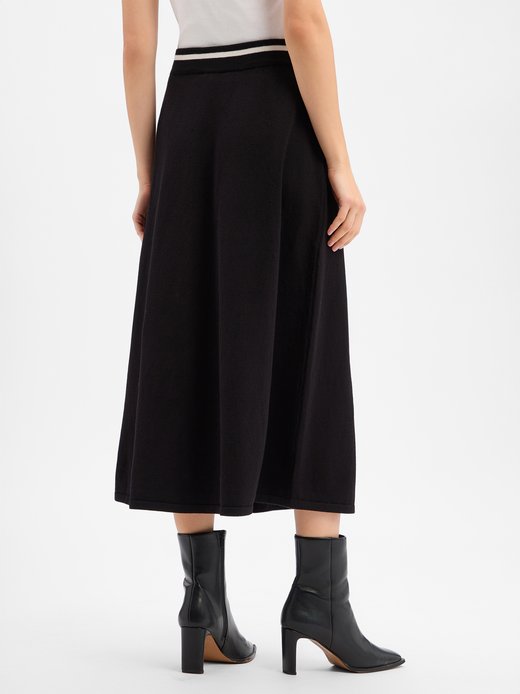 Damska spódnica z dzianiny