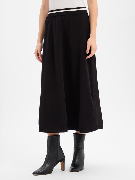 Damska spódnica z dzianiny