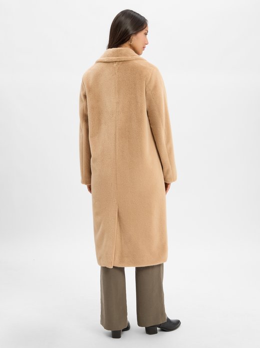 Damski płaszcz z pluszowego futra