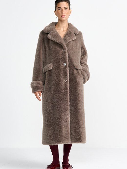 Damski płaszcz zimowy