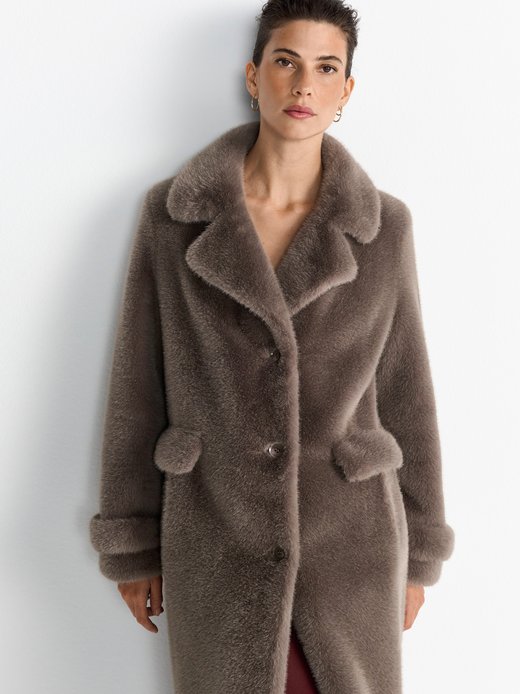 Damski płaszcz zimowy