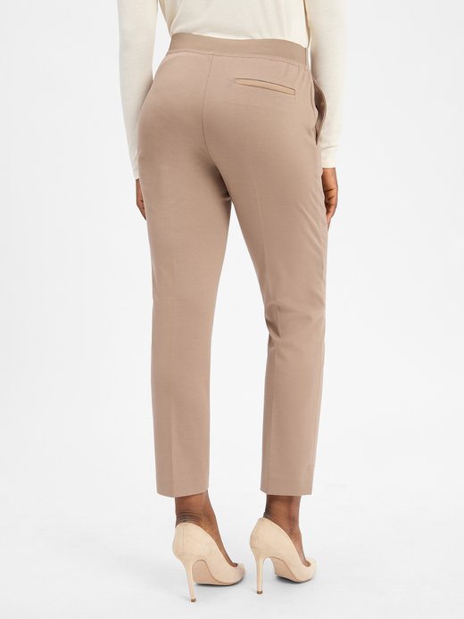 Damskie spodnie garniturowe - Tapria-Crop