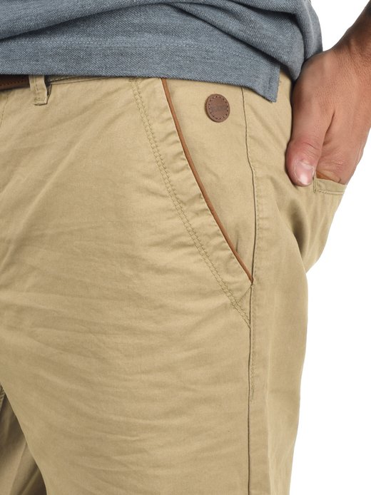 Herren Chinoshorts - BHNeji