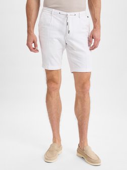 Artikelbild Herren Shorts mit Leinen-Anteil von Bugatti in weiß uni