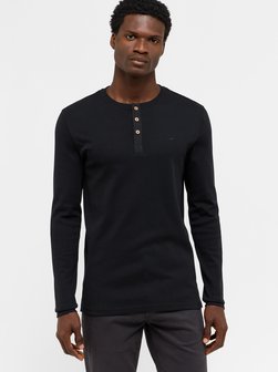 Artikelbild Herren T-Shirt von Mustang in schwarz uni