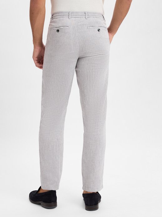Herrren Hose mit Leinen-Anteil
