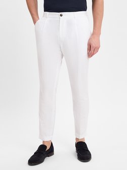 Męskie spodnie materiałowe