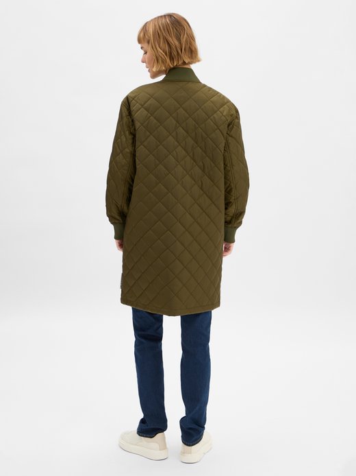 Pikowany płaszcz damski