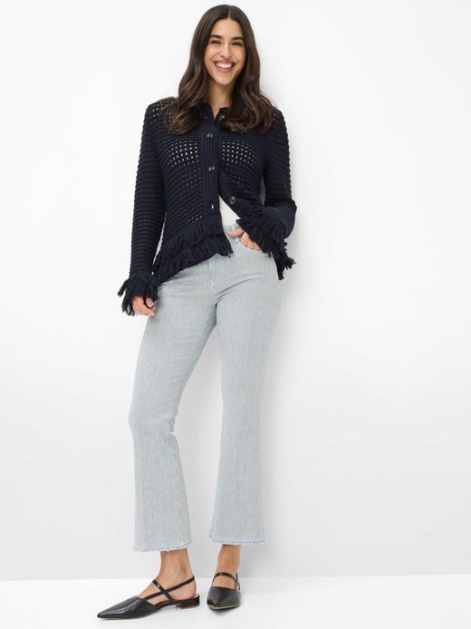 Spodnie damskie bootcut - Shakira