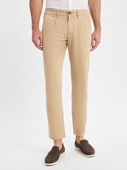 Spodnie męskie z zawartością lnu