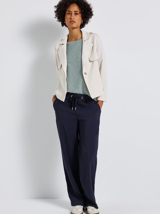 Sweter damski z cienkiej dzianiny