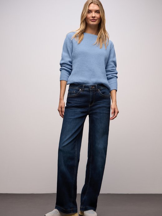 Sweter damski z dzianiny