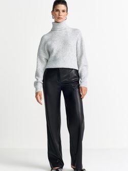 Sweter damski z dzianiny