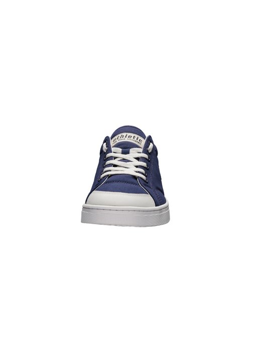 Unisex Canvas Sneaker