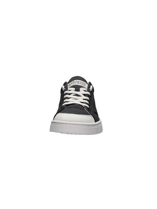 Unisex Canvas Sneaker