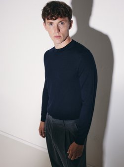 Unisex Pullover - Regular Fit