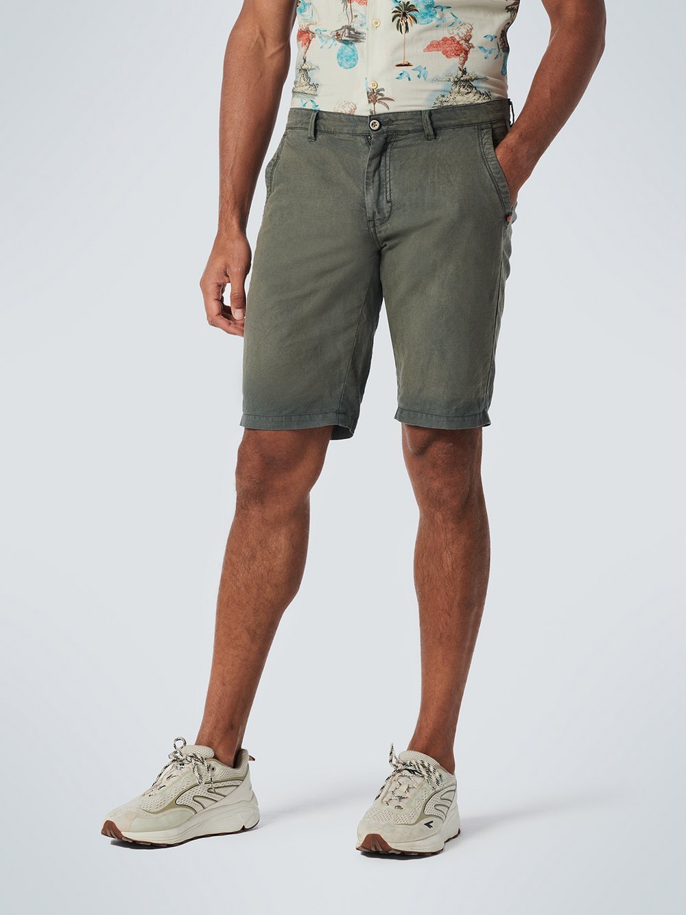 No Excess Chino-Shorts Herren Leinen grün, 38