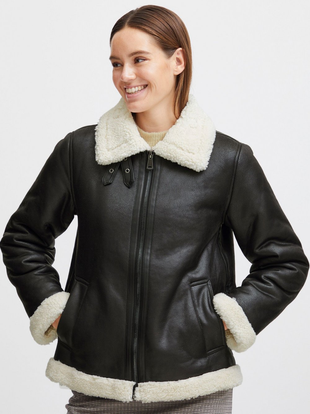 B.Young Kurzjacke Damen schwarz gemustert, 46