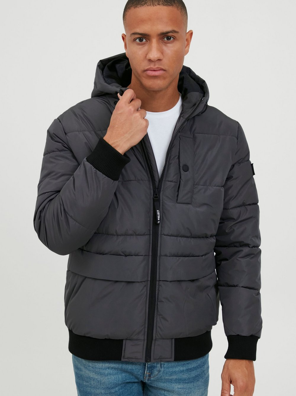 11 Project Steppjacke Herren grau, L