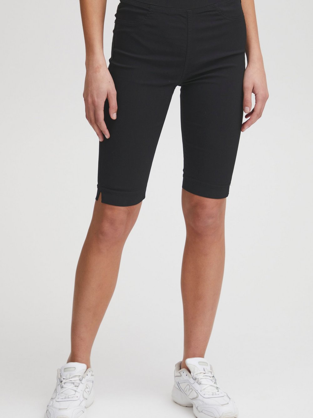 OXMO Bermudas Damen Viskose schwarz, S