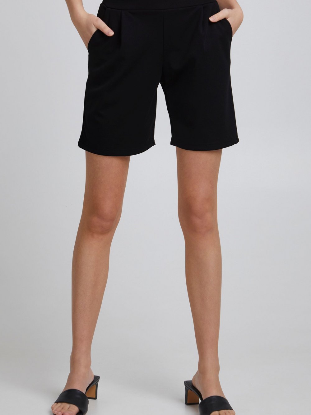 Ichi Shorts Damen schwarz, XS