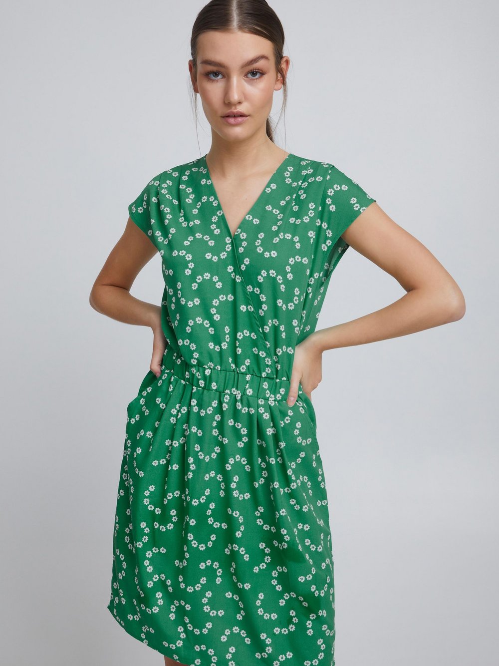 Ichi Freizeitkleid Damen grün gemustert, XS