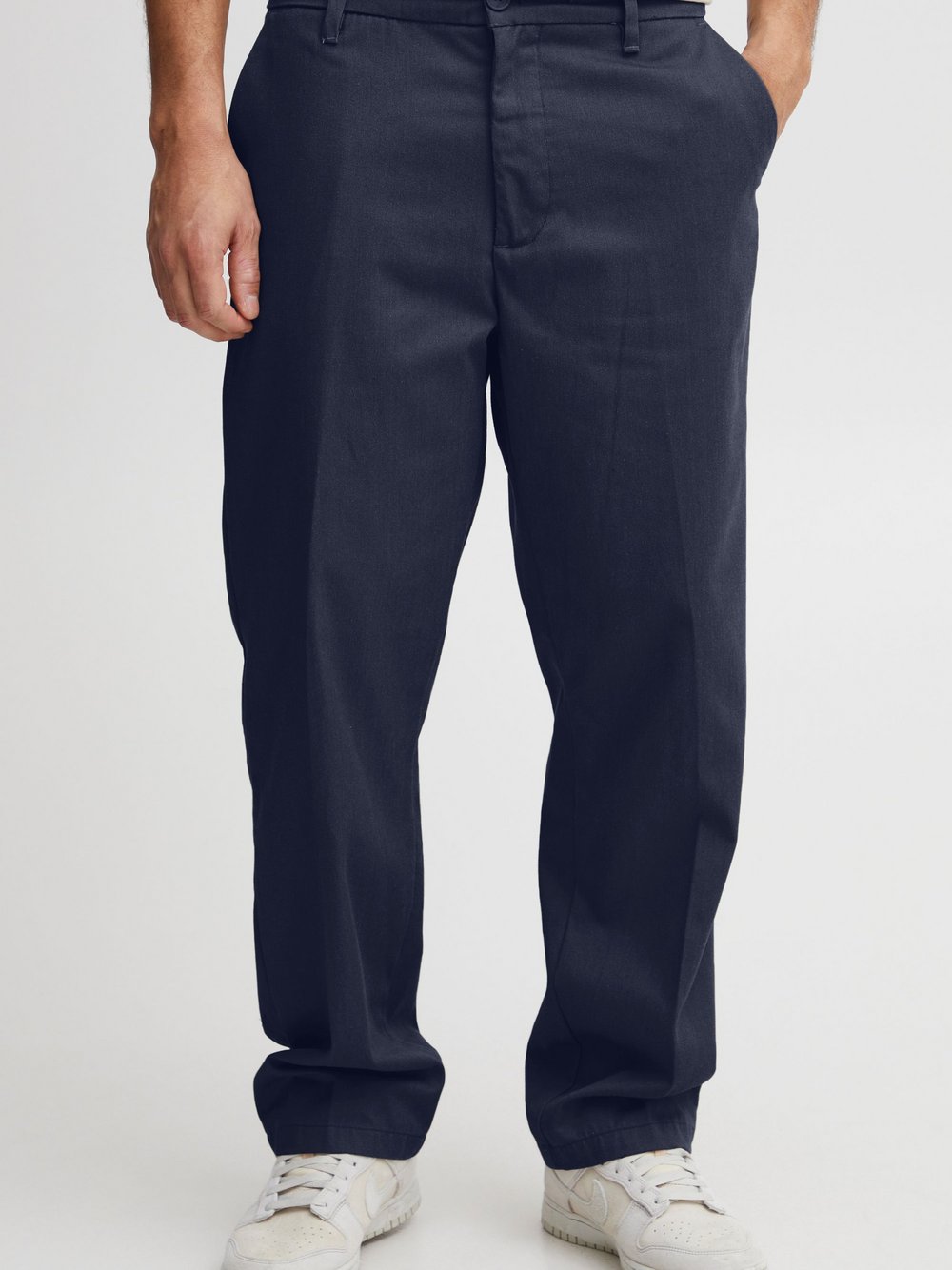 Solid Chinohose Herren blau, 34-32