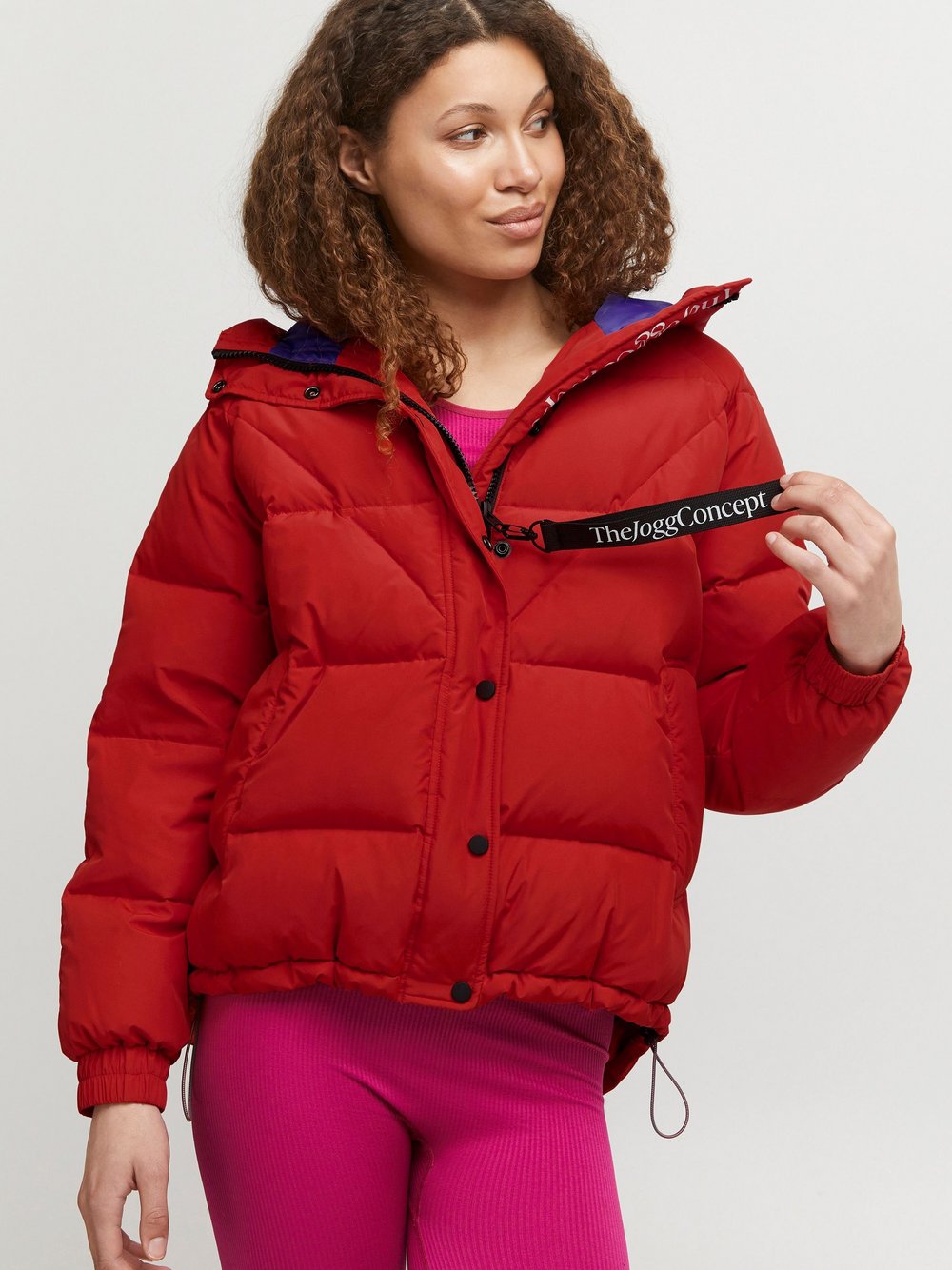 TheJoggConcept. Winterjacke Damen rot, M