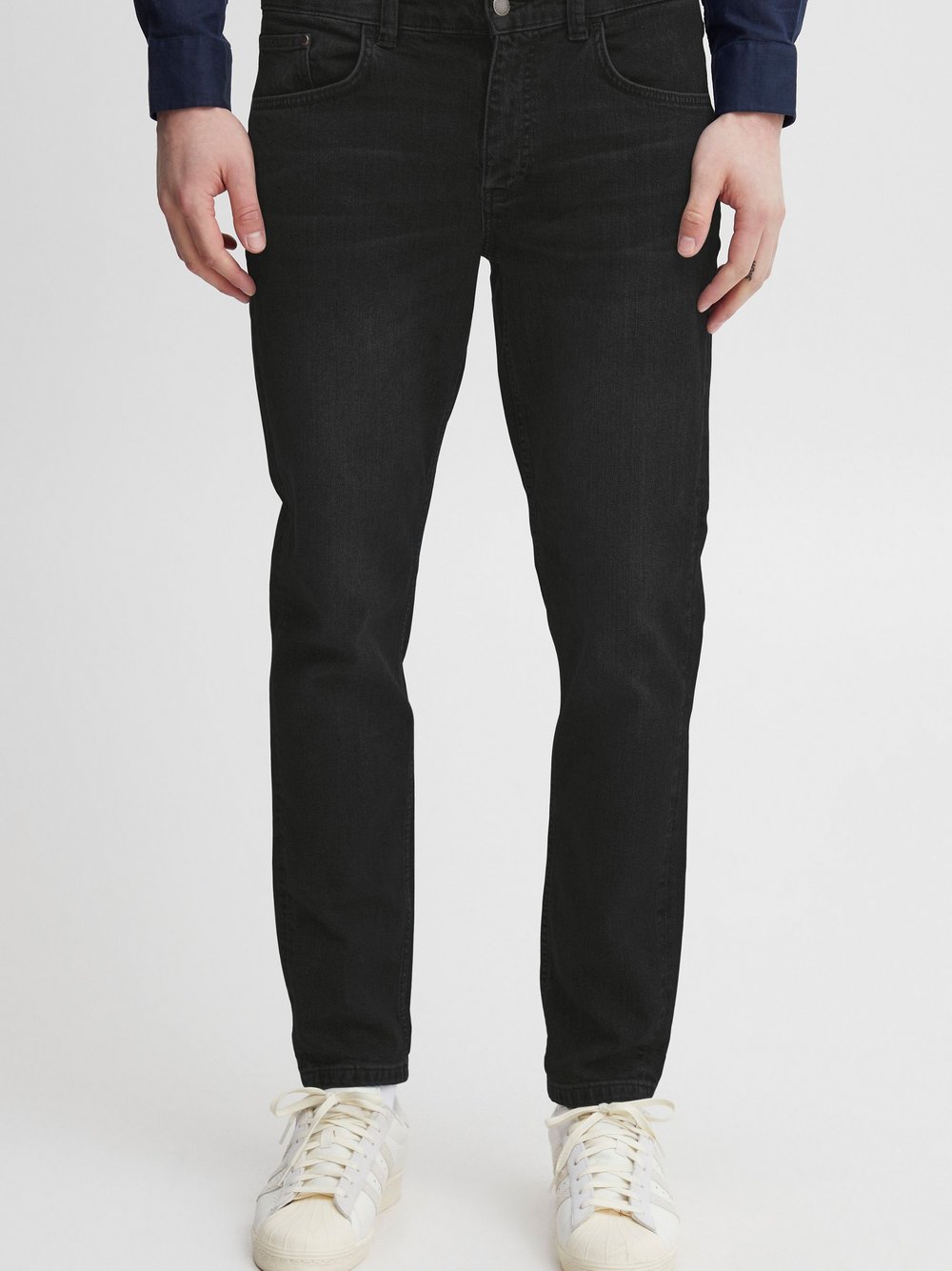 CASUAL FRIDAY 5-Pocket-Jeans Herren Baumwolle schwarz, 30-32