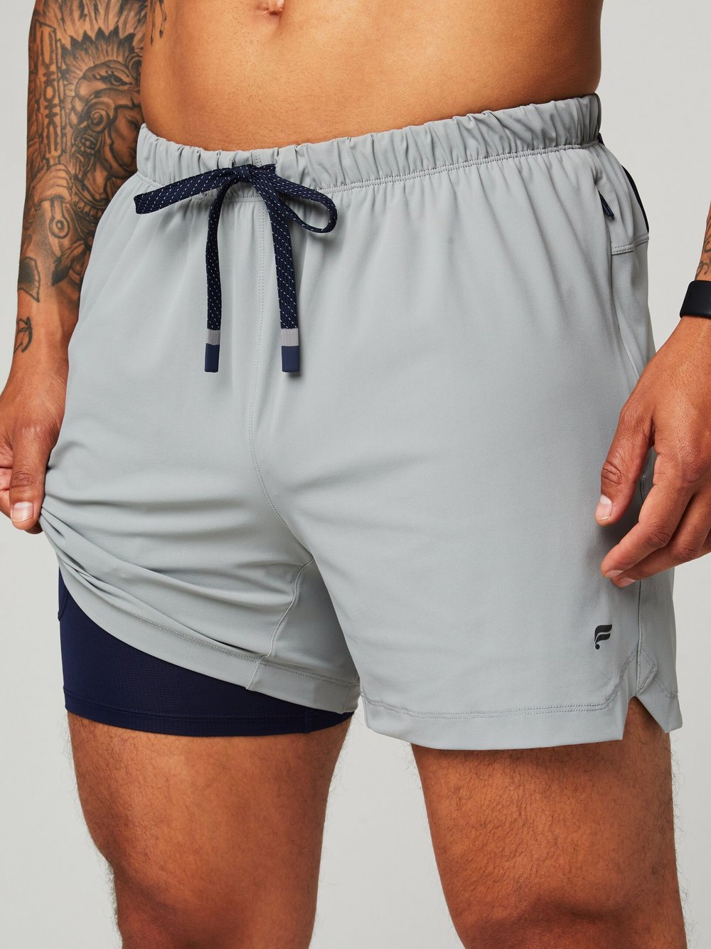 Fabletics Shorts Herren grau, M