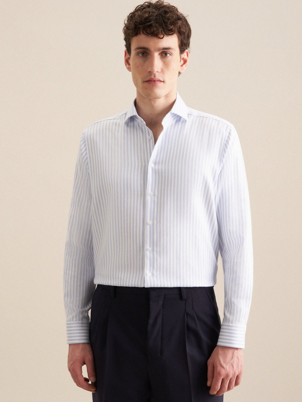Seidensticker Business Hemd Herren Regular Fit Baumwolle blau gestreift, 41