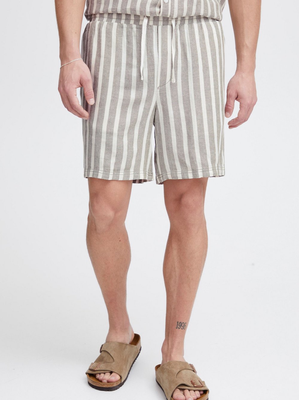 Solid Shorts Herren grün gestreift, XXL