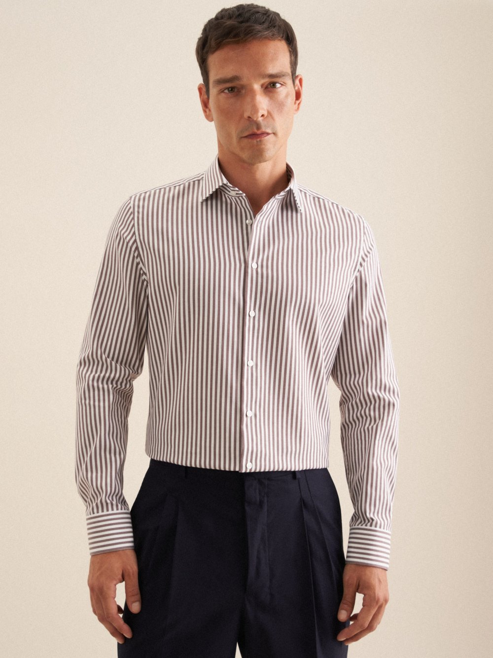 Seidensticker Business Hemd Herren Slim Fit Baumwolle braun gestreift, 43