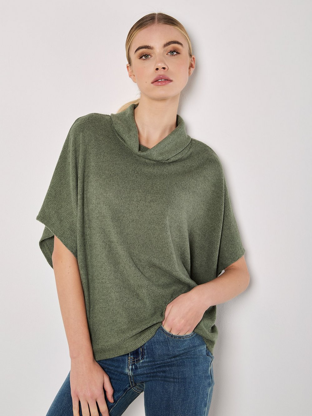 Apricot Pullover Damen Viskose grün, 42