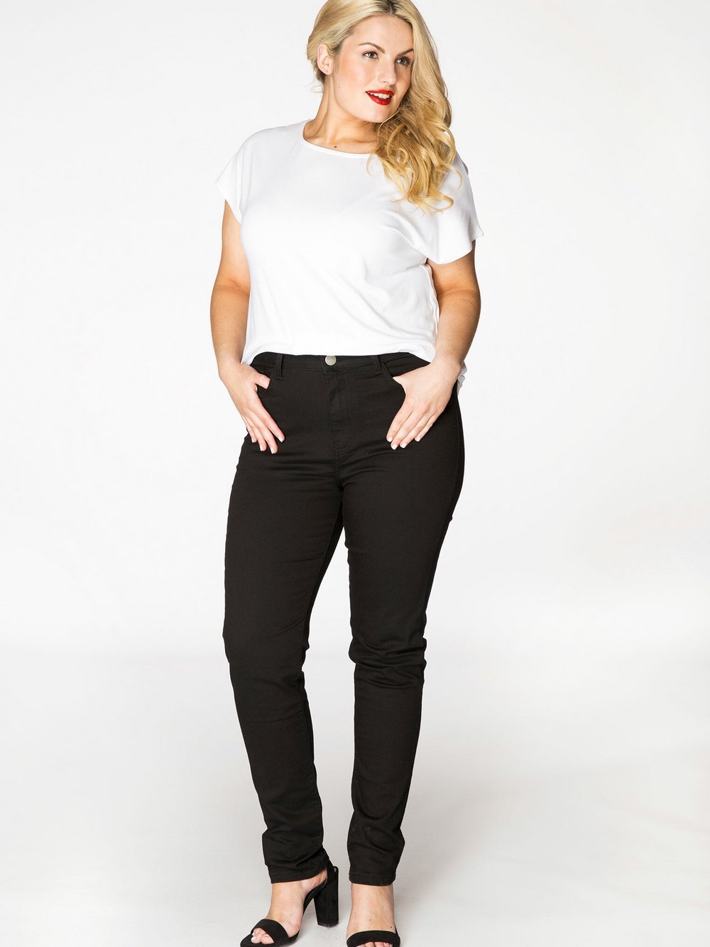 YOEK Jeans Damen Baumwolle schwarz, 52