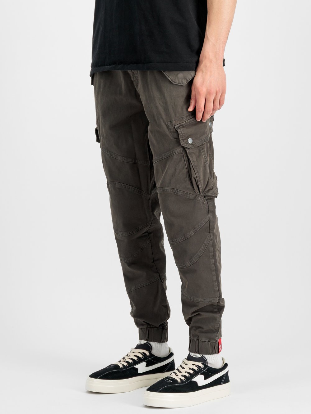 Thumbnail - Alpha Industries Hose Herren Baumwolle grau, 36