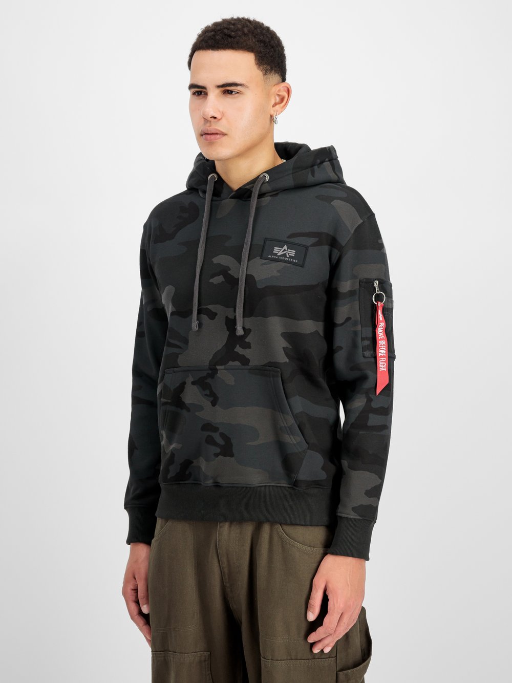 Thumbnail - Alpha Industries Kapuzensweatshirt Herren Baumwolle schwarz gemustert, M