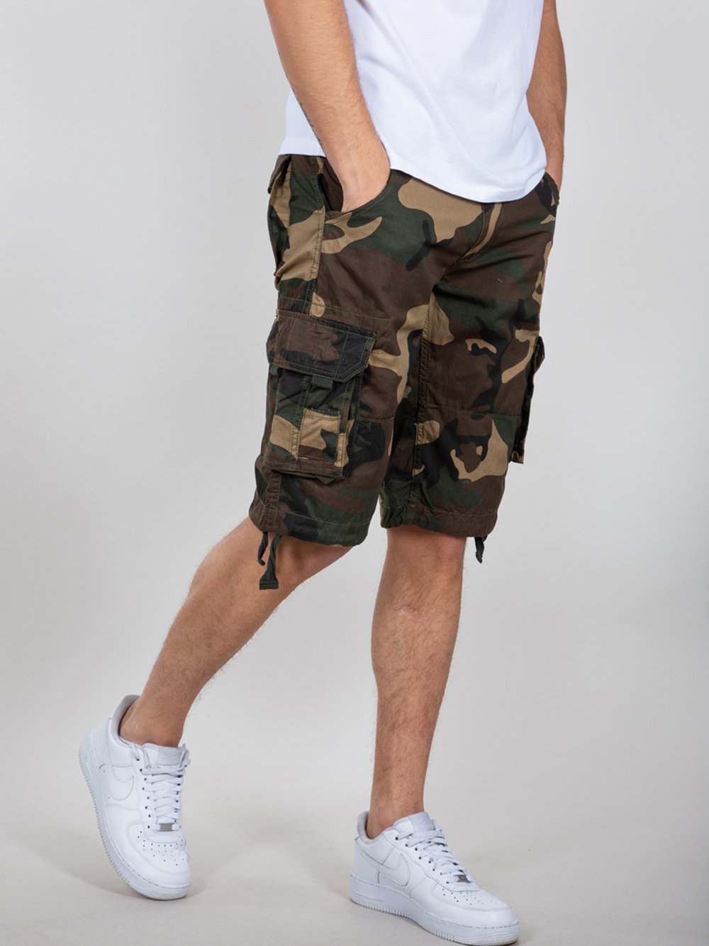 Alpha Industries Kurze Hose Herren Baumwolle mehrfarbig gemustert, 32