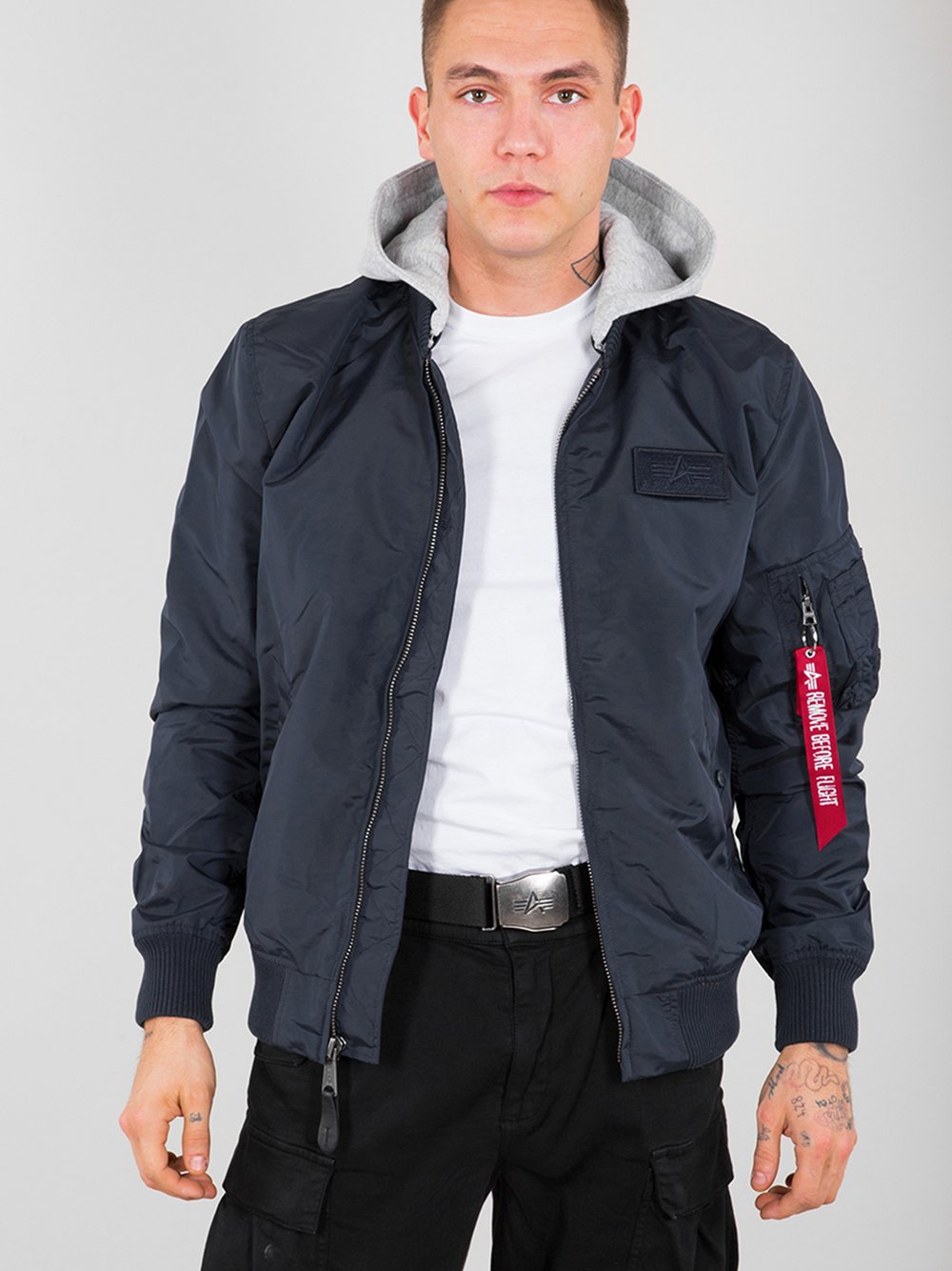 Thumbnail - Alpha Industries Bomberjacke Herren blau, S