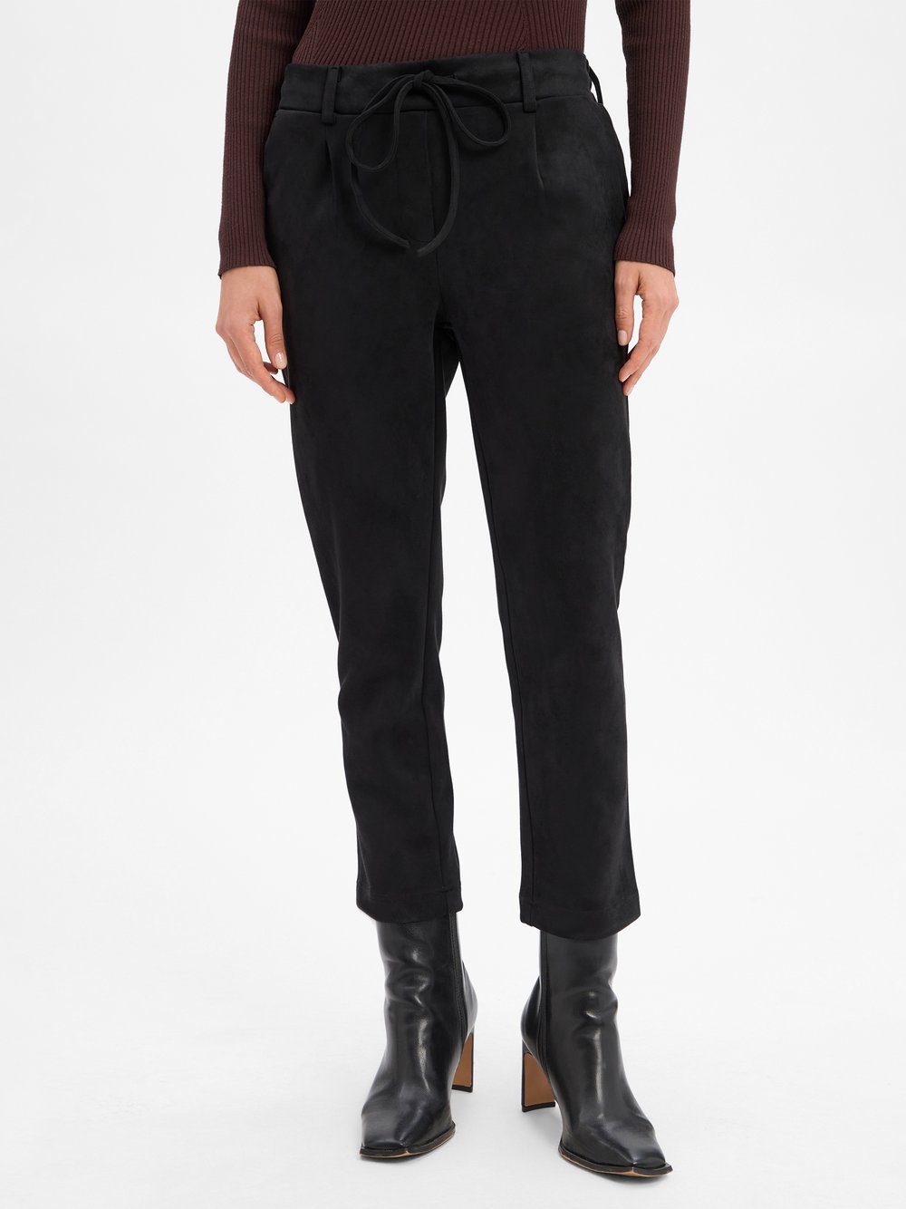 Marie Lund Bundfaltenhose Damen schwarz, 40